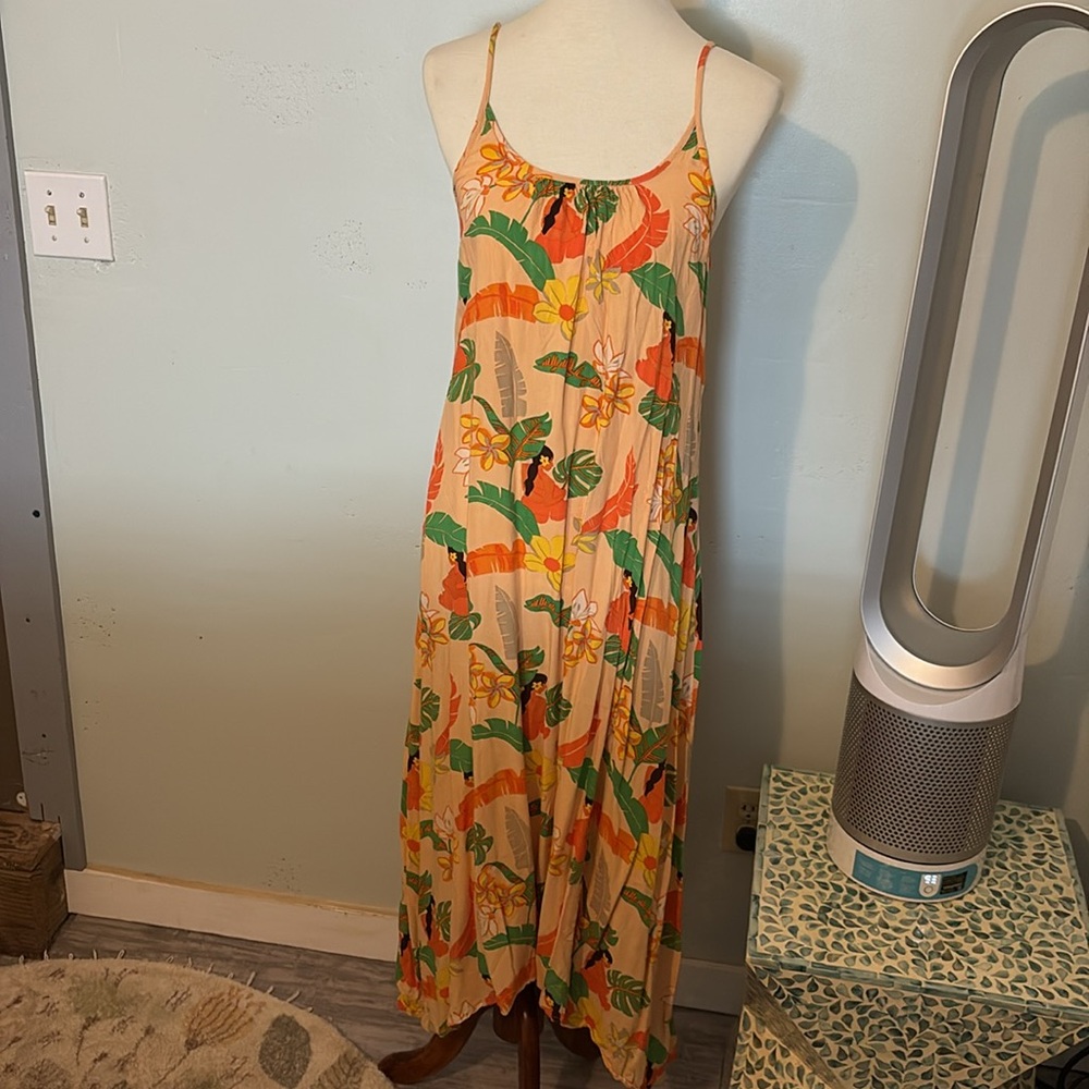 Floral Tahitian print Maxi Dress with Spaghetti Straps